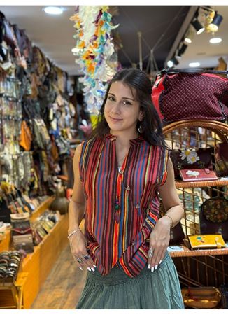 Çapraz Düğmeli Çizgili Kolsuz Kırmızı Bluz