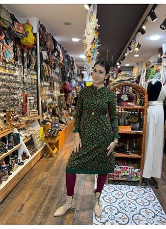 Hakim Yaka Beli Lastikli Dantelli Yeşil Çiçekli Elbise