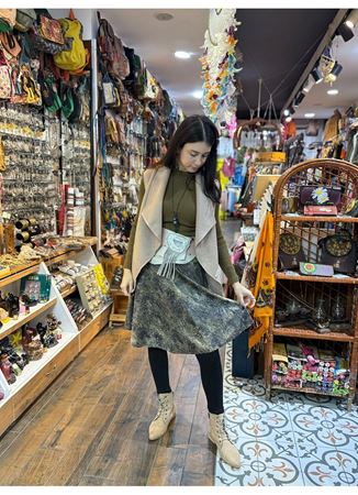 Kloş Bej Desenli Süet Midi Etek