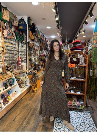 V Yaka Gipe Detaylı Volanlı Haki Kışlık Elbise