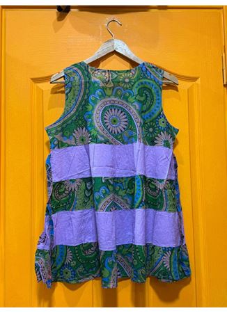 Hint İşlemeli Bluz