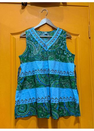 Hint İşlemeli Bluz