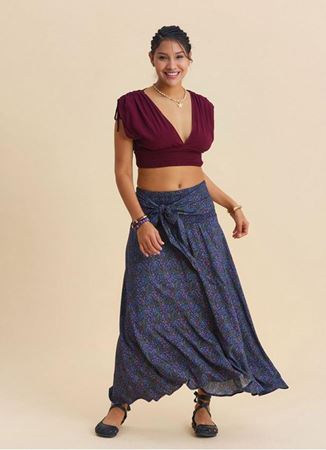 Gipe Detaylı Belden Bağlamalı Lacivert Çiçekli Etek