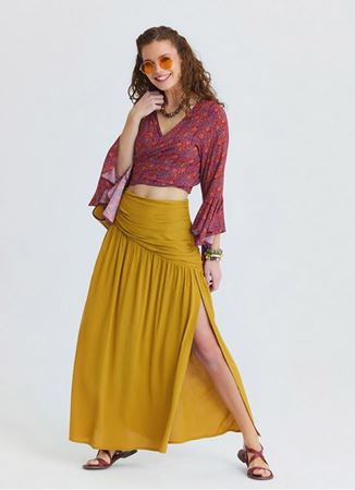 Drape Detaylı Yırtmaçlı Hardal Uzun Etek