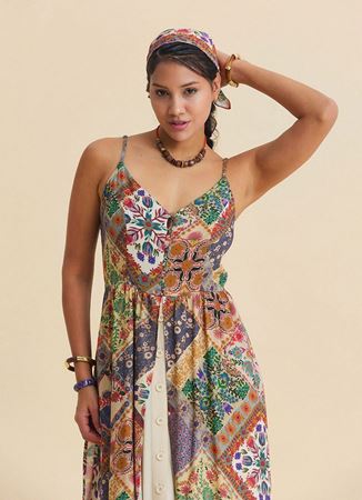 İnce Askılı Çift Katlı Düğmeli Bej Çiçekli Elbise