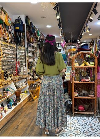 İpek Önü İşlemeli Pantolon