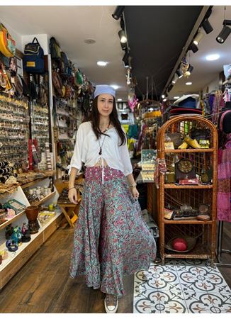 İpek Önü İşlemeli Pantolon