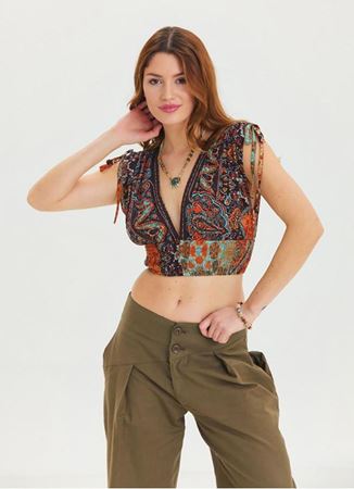 Derin V Yaka Beli Gipeli Kahve Crop Bluz